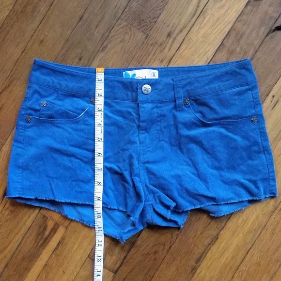 🌻Corduroy Boho Shorts🌻 - Picture 2 of 5